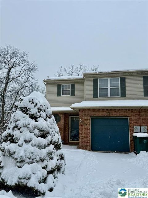 Photo of 12 Freedom Terrace, Easton, PA 18045 (MLS # 770724)