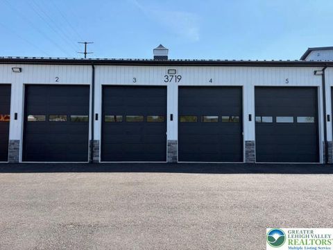 Photo of 3719 Old Philadelphia Pike #Unit B: Bays 2 & 3, Lower Saucon Twp, PA 18015 (MLS # 775674)