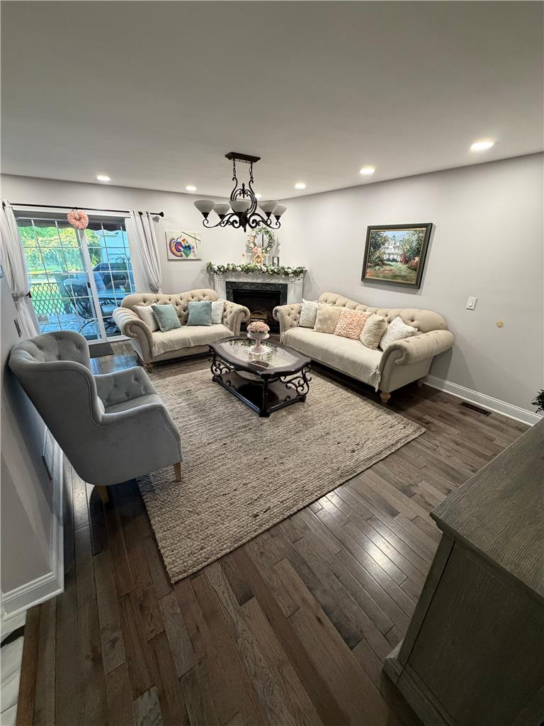 4347 Bedford Drive