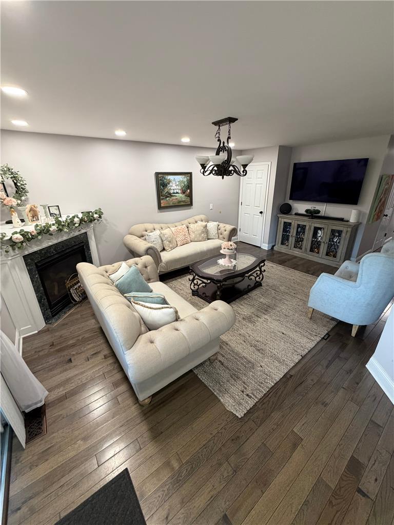4347 Bedford Drive