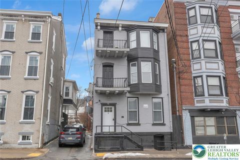 Photo of 611 W Turner Street, Allentown, PA 18104 (MLS # 772702)