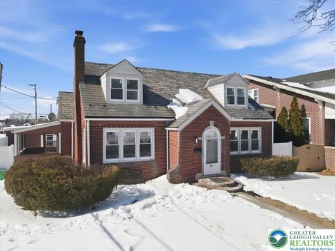 Photo of 1032 Club Avenue, Allentown, PA 18109 (MLS # 771908)