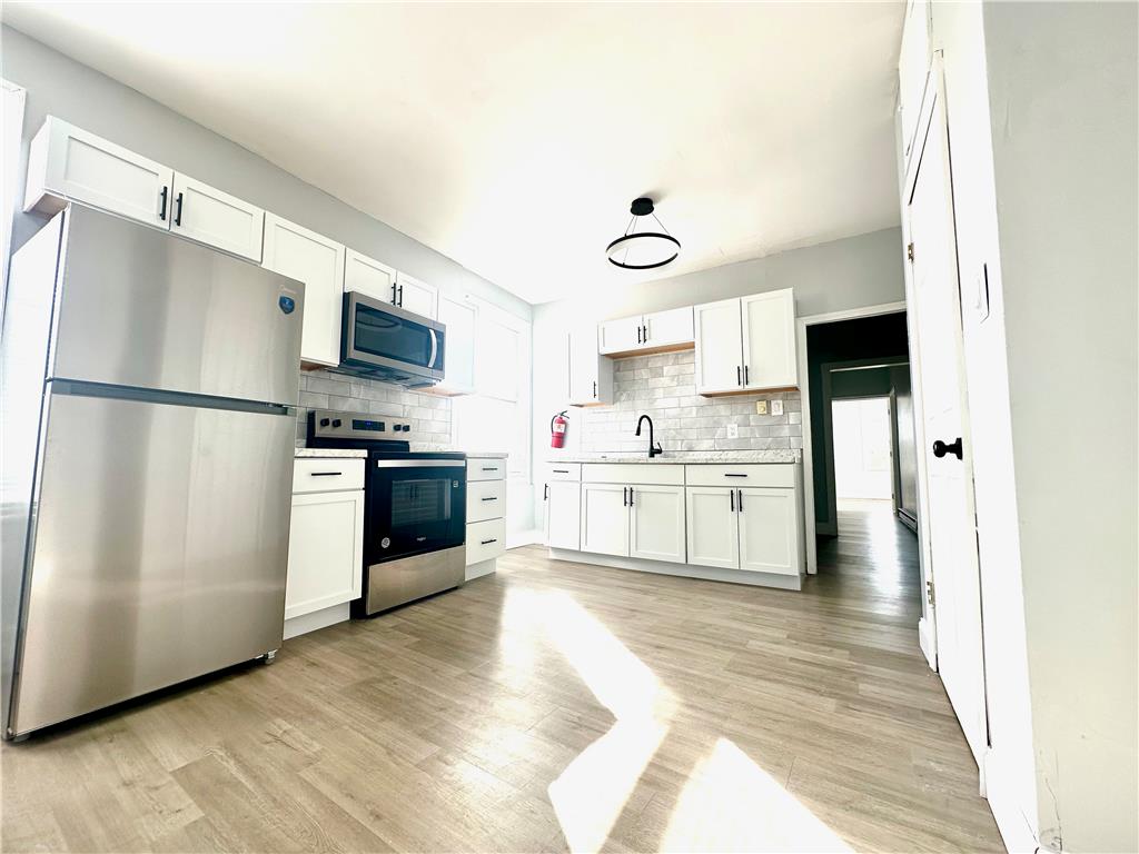 171 W Ridge Street 4