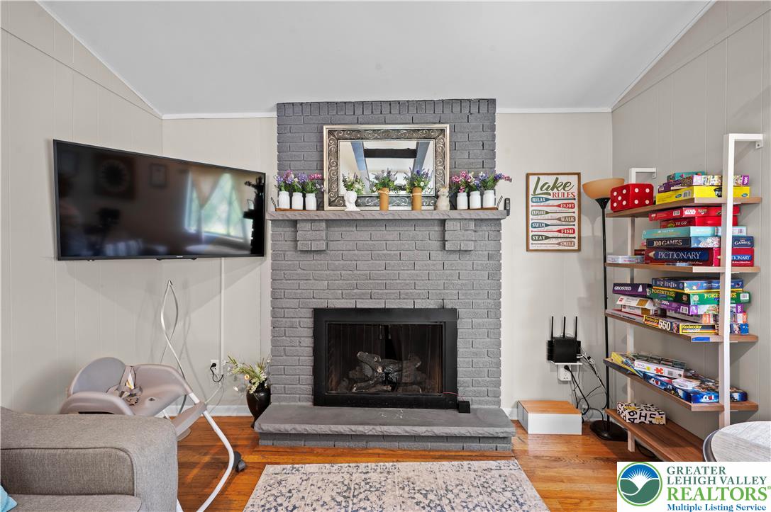 Coolbaugh Twp, Pennsylvania 18347, United States, 3 Bedrooms Bedrooms, ,2 BathroomsBathrooms,Residential,Active,205705