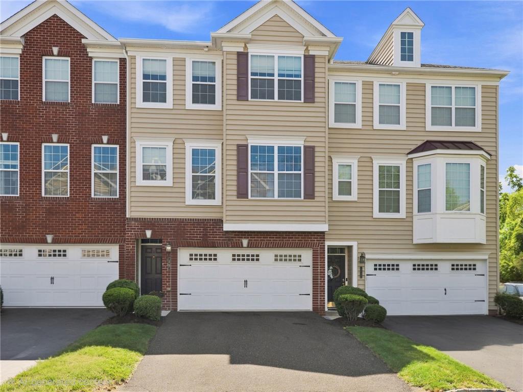 19 Rosy Ridge Court