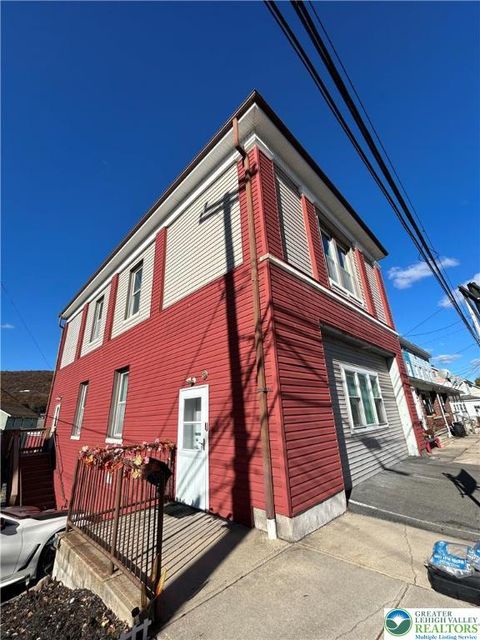 Photo of 90 Center Street #2, Nesquehoning Boro, PA 18240 (MLS # 767234) Photo of 90 Center Street #2, Nesquehoning Boro, PA 18240 (MLS # 767234)