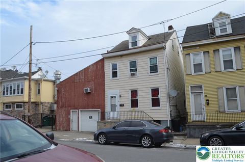 Photo of 18 S 11th St, Easton, PA 18042 (MLS # 770644)