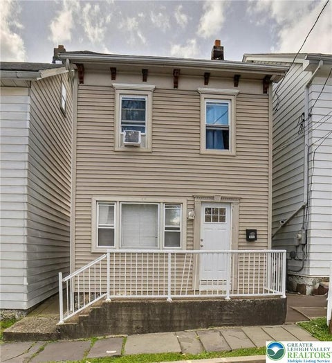 Photo for 533 Reynolds Street