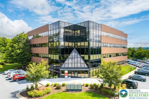 Photo of 1611 Pond Road #403, Allentown, PA 18104 (MLS # 779115)