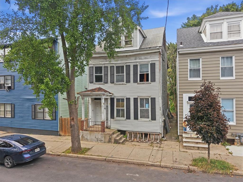 813 Ferry Street