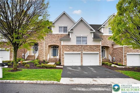 Photo of 560 Quaker Ridge Terrace, Williams Twp, PA 18042 (MLS # 776142)