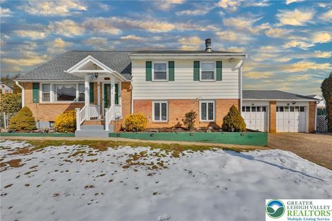 Photo of 1510 Covington Place, Bethlehem, PA 18017 (MLS # 772340)