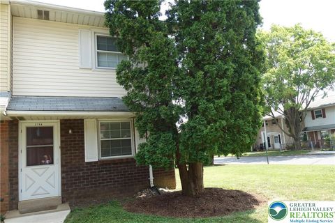 Photo of 2754 Suzanne Way, Hanover Twp, PA 18109 (MLS # 775950)