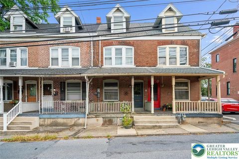 Photo of 131 E Walnut Street, Bethlehem, PA 18018 (MLS # 764939) Photo of 131 E Walnut Street, Bethlehem, PA 18018 (MLS # 764939)