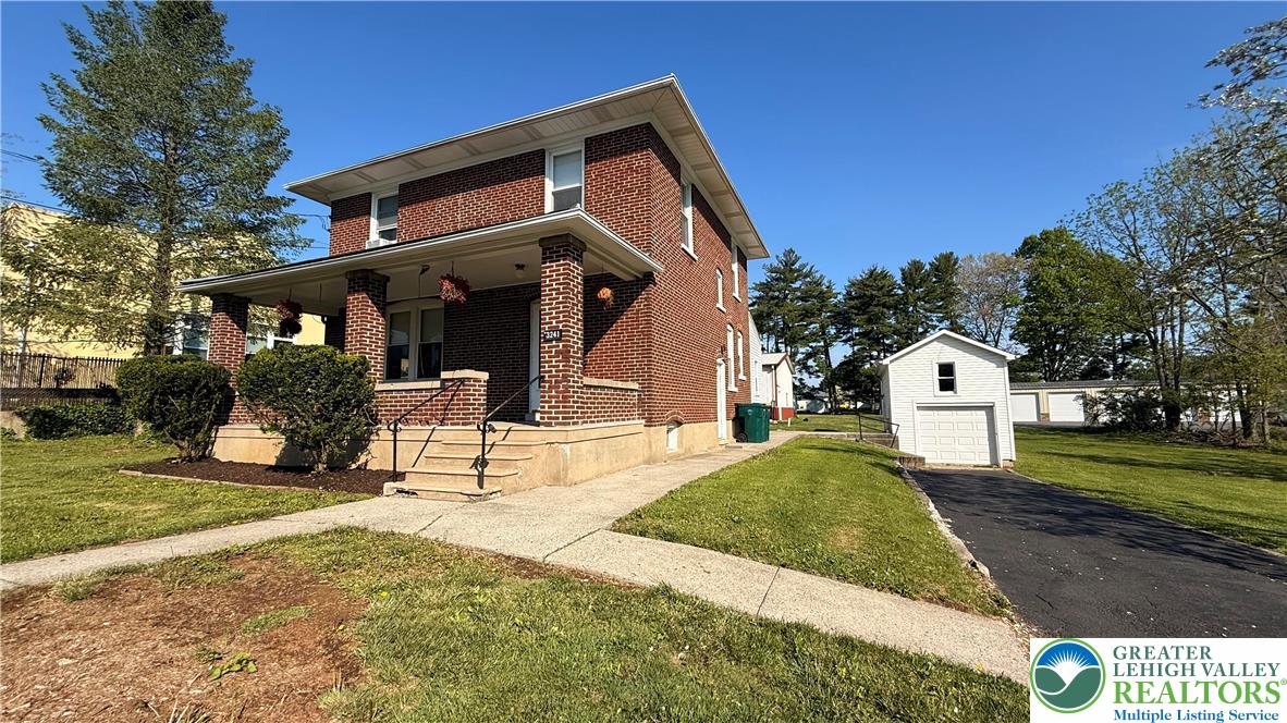 3241 Freemansburg Avenue