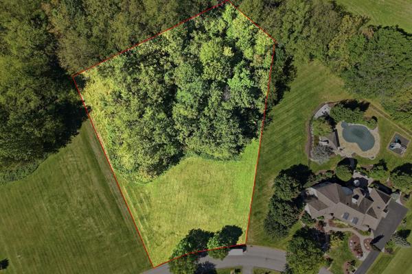 3605 Manor Road