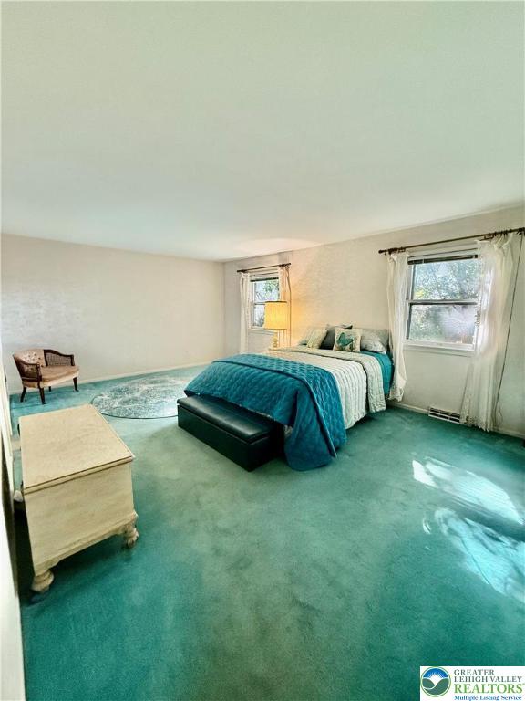 Lower Macungie Twp, Pennsylvania 18103, United States, 6 Bedrooms Bedrooms, ,3 BathroomsBathrooms,Residential,Pending,208853