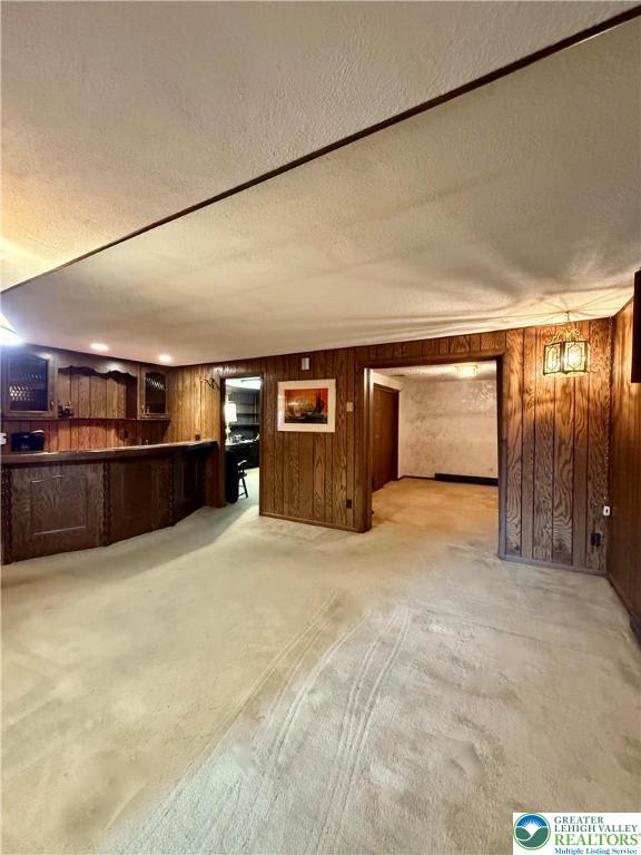 Lower Macungie Twp, Pennsylvania 18103, United States, 6 Bedrooms Bedrooms, ,3 BathroomsBathrooms,Residential,Pending,208853