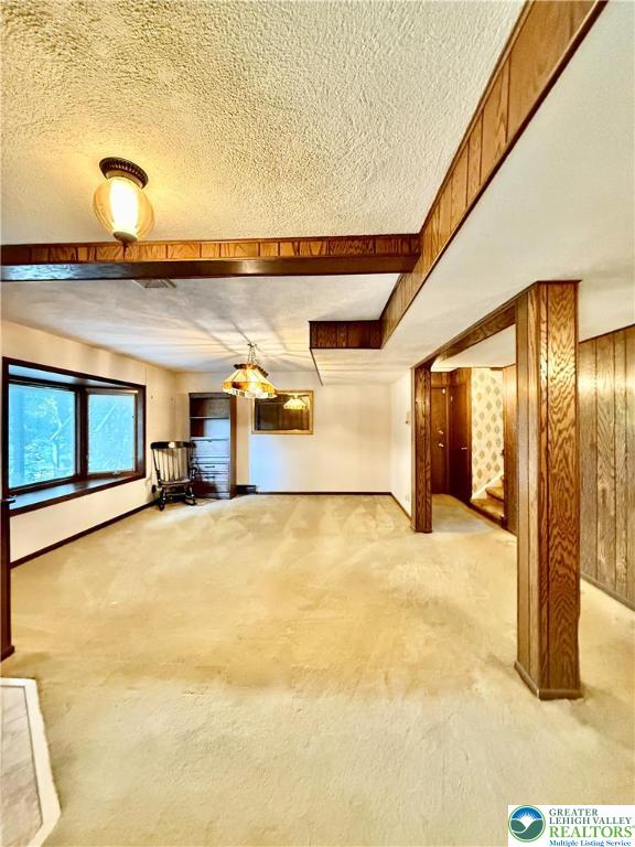 Lower Macungie Twp, Pennsylvania 18103, United States, 6 Bedrooms Bedrooms, ,3 BathroomsBathrooms,Residential,Pending,208853