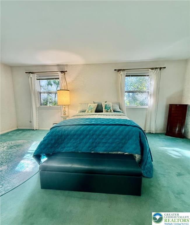 Lower Macungie Twp, Pennsylvania 18103, United States, 6 Bedrooms Bedrooms, ,3 BathroomsBathrooms,Residential,Pending,208853