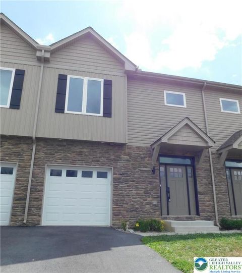 Photo of 1674 Best Place, Bethlehem, PA 18017 (MLS # 768528)