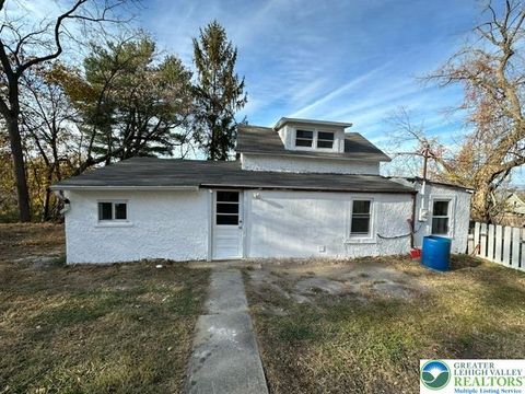 Photo of 3876 Rte 378 Highway #2, Lower Saucon Twp, PA 18015 (MLS # 764027) Photo of 3876 Rte 378 Highway #2, Lower Saucon Twp, PA 18015 (MLS # 764027)