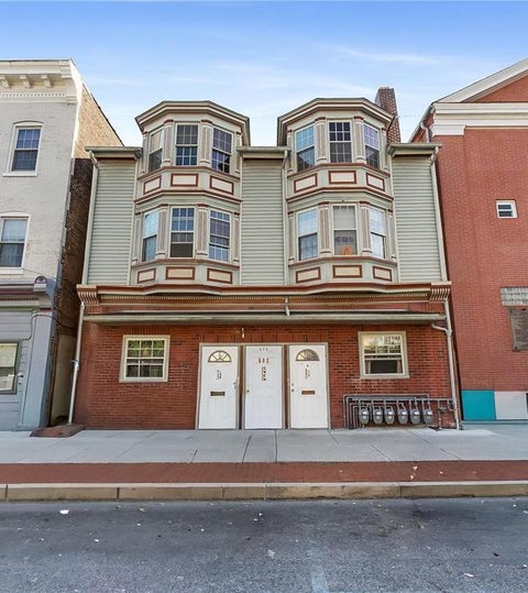 Apartment For Rent - 678 Northampton Street #3E<br/> Easton, PA 18042