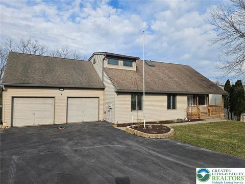 Homes For Sale - 6848 Leh Court<br/> New Tripoli, PA 18066