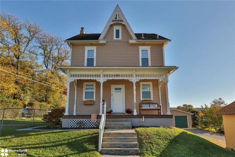 Photo for 312 Birch Street