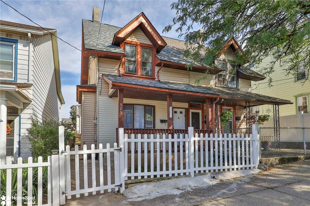 523 Alaska Street