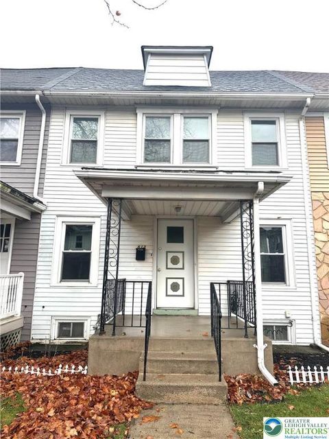 Photo of 813 Wood Street, Bethlehem, PA 18018 (MLS # 771473)