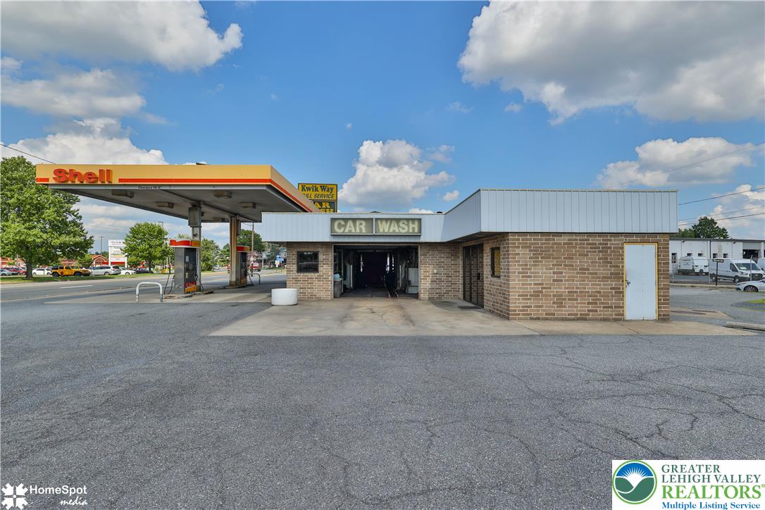 2133 W Union Boulevard