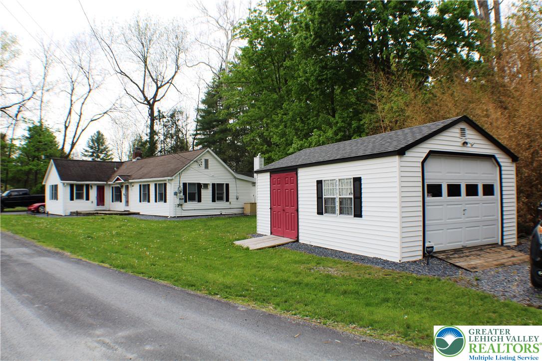 1943 Shady Lane