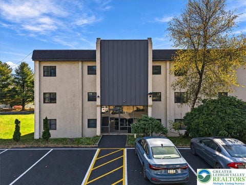 Photo for 130 Foxfire Drive 301
