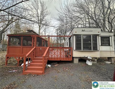 Photo of 4331 Wildlife Way, Covington Twp, PA 18424 (MLS # 770089)