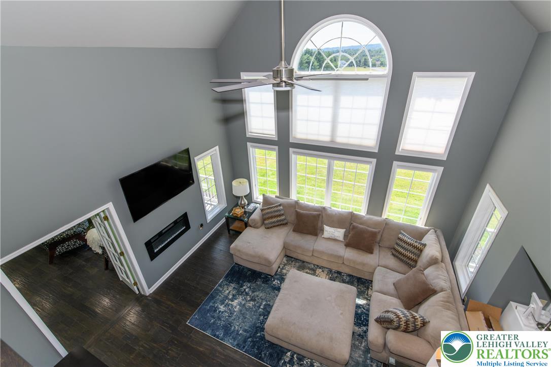 Upper Hanover Twp, Pennsylvania, 18041, United States, 7 Bedrooms Bedrooms, ,9 BathroomsBathrooms,Residential,Active,2023436