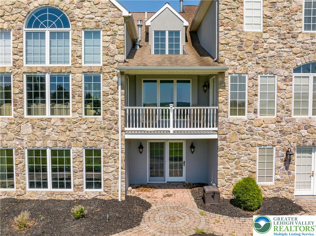 Upper Hanover Twp, Pennsylvania, 18041, United States, 7 Bedrooms Bedrooms, ,9 BathroomsBathrooms,Residential,Active,2023436