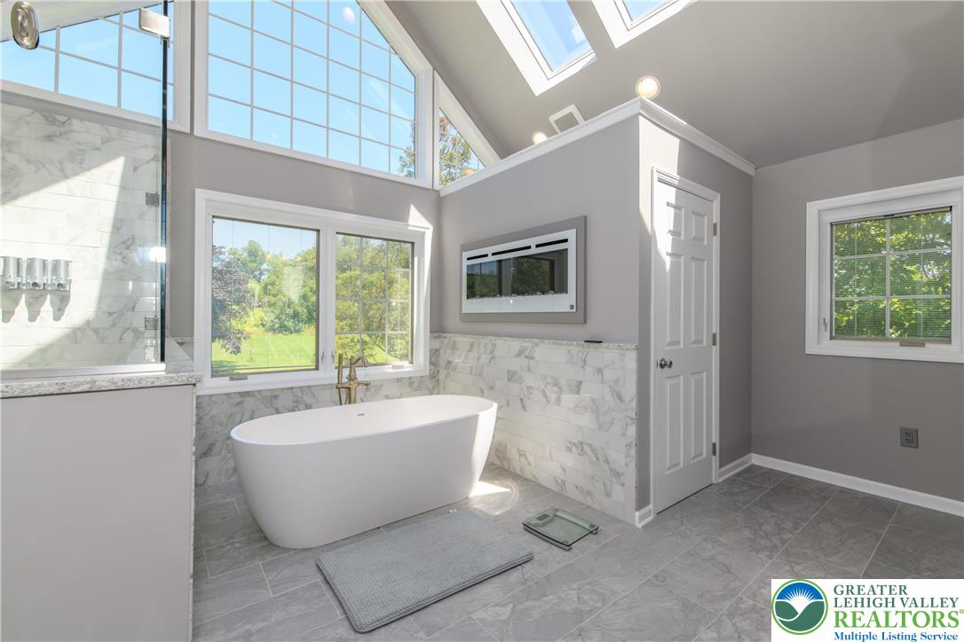 Upper Hanover Twp, Pennsylvania, 18041, United States, 7 Bedrooms Bedrooms, ,9 BathroomsBathrooms,Residential,Active,2023436
