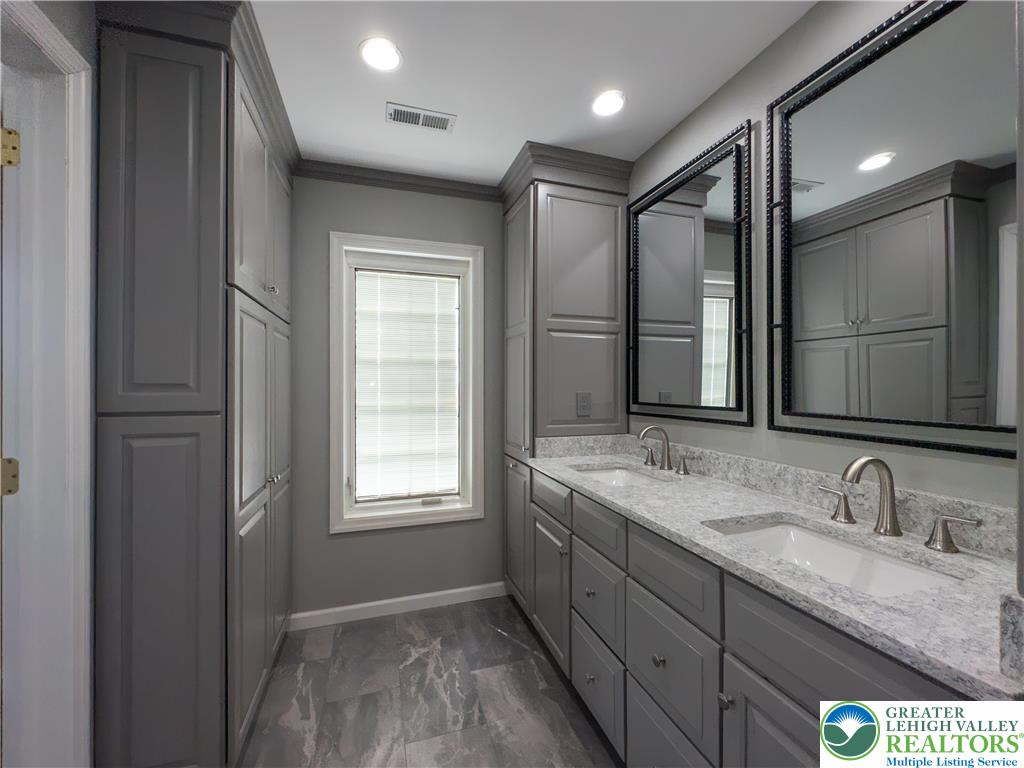 Upper Hanover Twp, Pennsylvania, 18041, United States, 7 Bedrooms Bedrooms, ,9 BathroomsBathrooms,Residential,Active,2023436