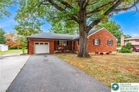 Photo of 3779 Preston Lane, Upper Saucon Twp, PA 18034 (MLS # 765468) Photo of 3779 Preston Lane, Upper Saucon Twp, PA 18034 (MLS # 765468)