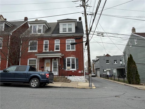 Homes For Sale - 139 S 9th Street<br/> Easton, PA 18042