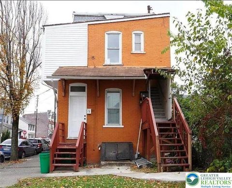 Photo of 201 Ridge Avenue #3B, Allentown, PA 18102 (MLS # 771030)