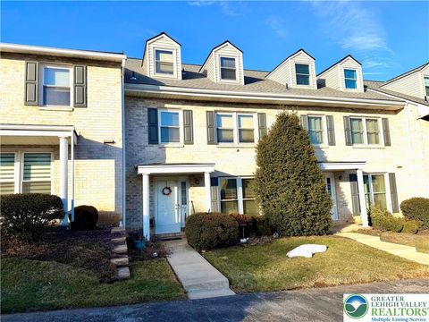 Photo of 154 Springhouse Road, Allentown, PA 18104 (MLS # 772468)