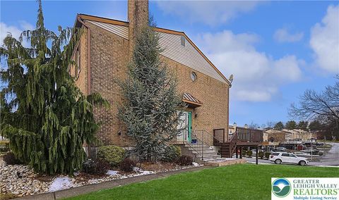 Photo of 1391 Presidential Drive, Whitehall, PA 18052 (MLS # 769899)