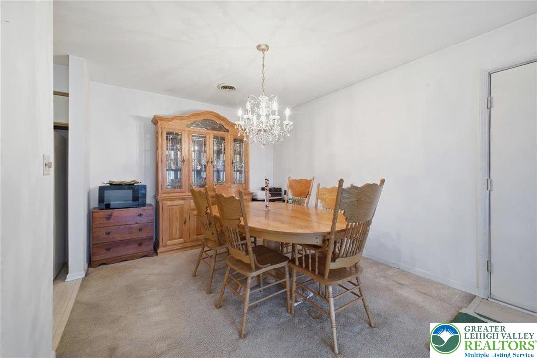 Hanover Twp, Pennsylvania 18017, United States, 2 Bedrooms Bedrooms, ,2 BathroomsBathrooms,Residential,Active,254552