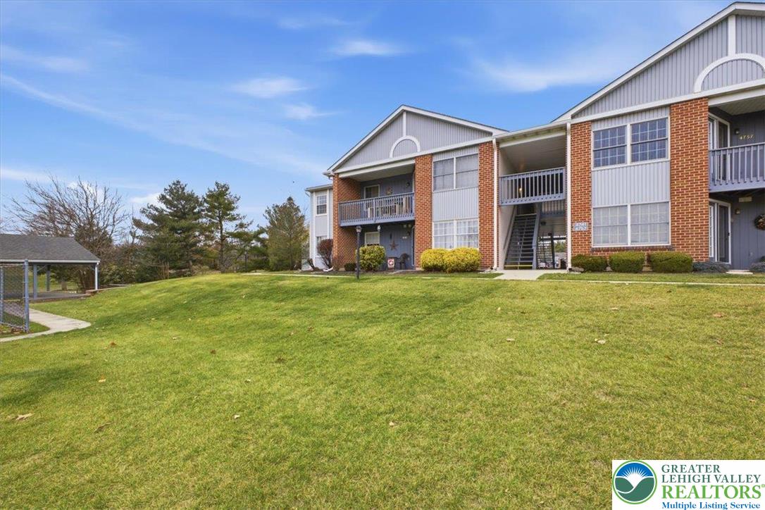 Hanover Twp, Pennsylvania 18017, United States, 2 Bedrooms Bedrooms, ,2 BathroomsBathrooms,Residential,Active,254552