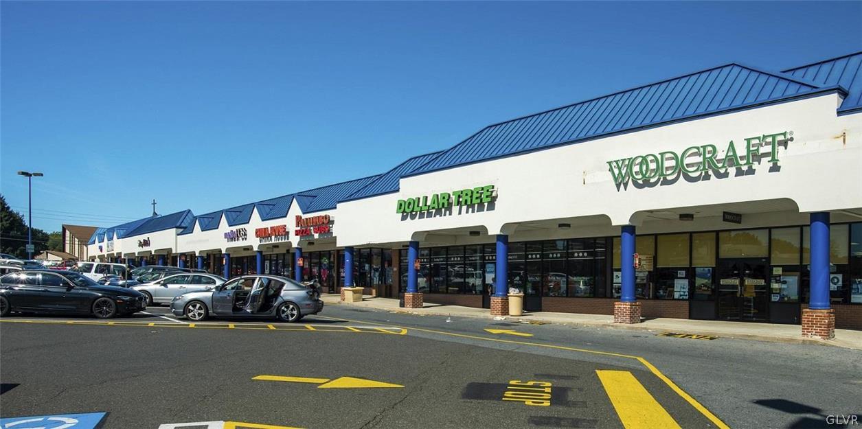 1471 Lehigh Street 3