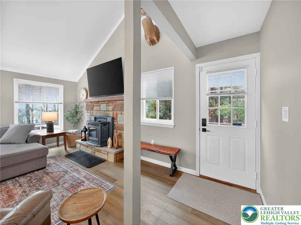 Tobyhanna Twp, Pennsylvania 18334, United States, 3 Bedrooms Bedrooms, ,1 BathroomBathrooms,Residential,Active,242234