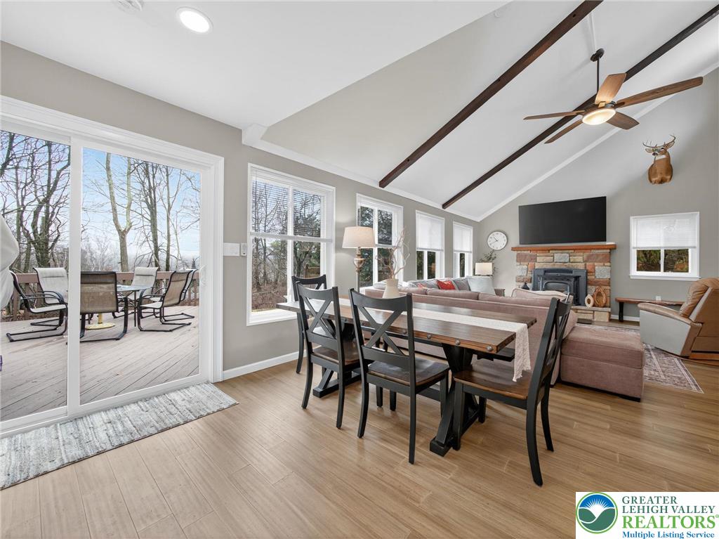 Tobyhanna Twp, Pennsylvania 18334, United States, 3 Bedrooms Bedrooms, ,1 BathroomBathrooms,Residential,Active,242234