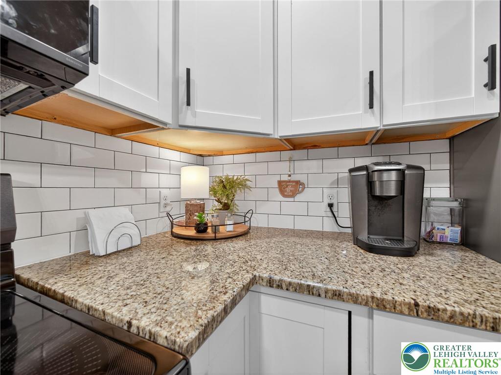 Tobyhanna Twp, Pennsylvania 18334, United States, 3 Bedrooms Bedrooms, ,1 BathroomBathrooms,Residential,Active,242234